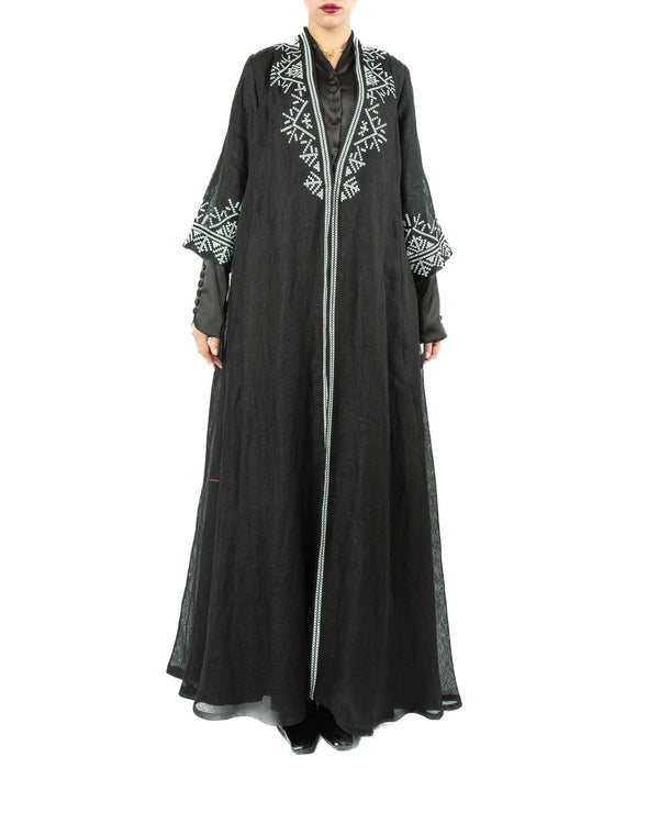 SR-MA23BOP-ESRE047 BW IN LABYRINTH