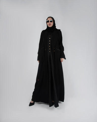 Basic, Daily collar in golden buttons