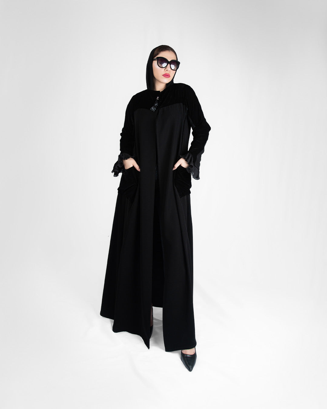 Basic, Office, Tassel in Velvet