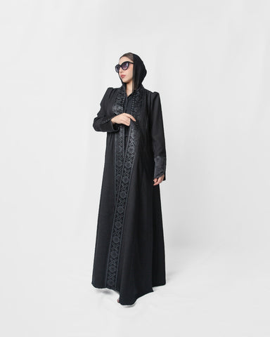 Signature - Celebration, Op in fully beaded